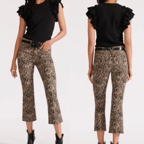 Veronica Beard Carolyn High-Rise Baby-Boot Jeans - Picture 2 of 13